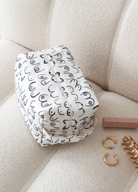 toiletry bag - woman series