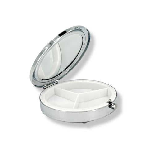 compact pocket container