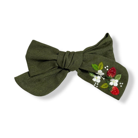 embroidered hair bow