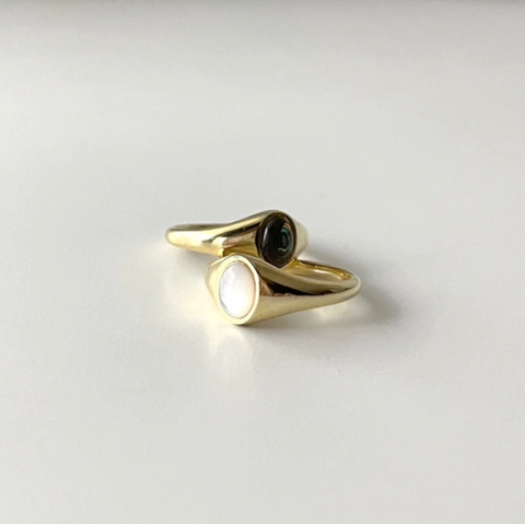 mother of pearl signet ring